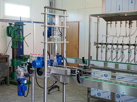 BIENKOWSKI машины оборудование для розлива напитков газированной воды Польша